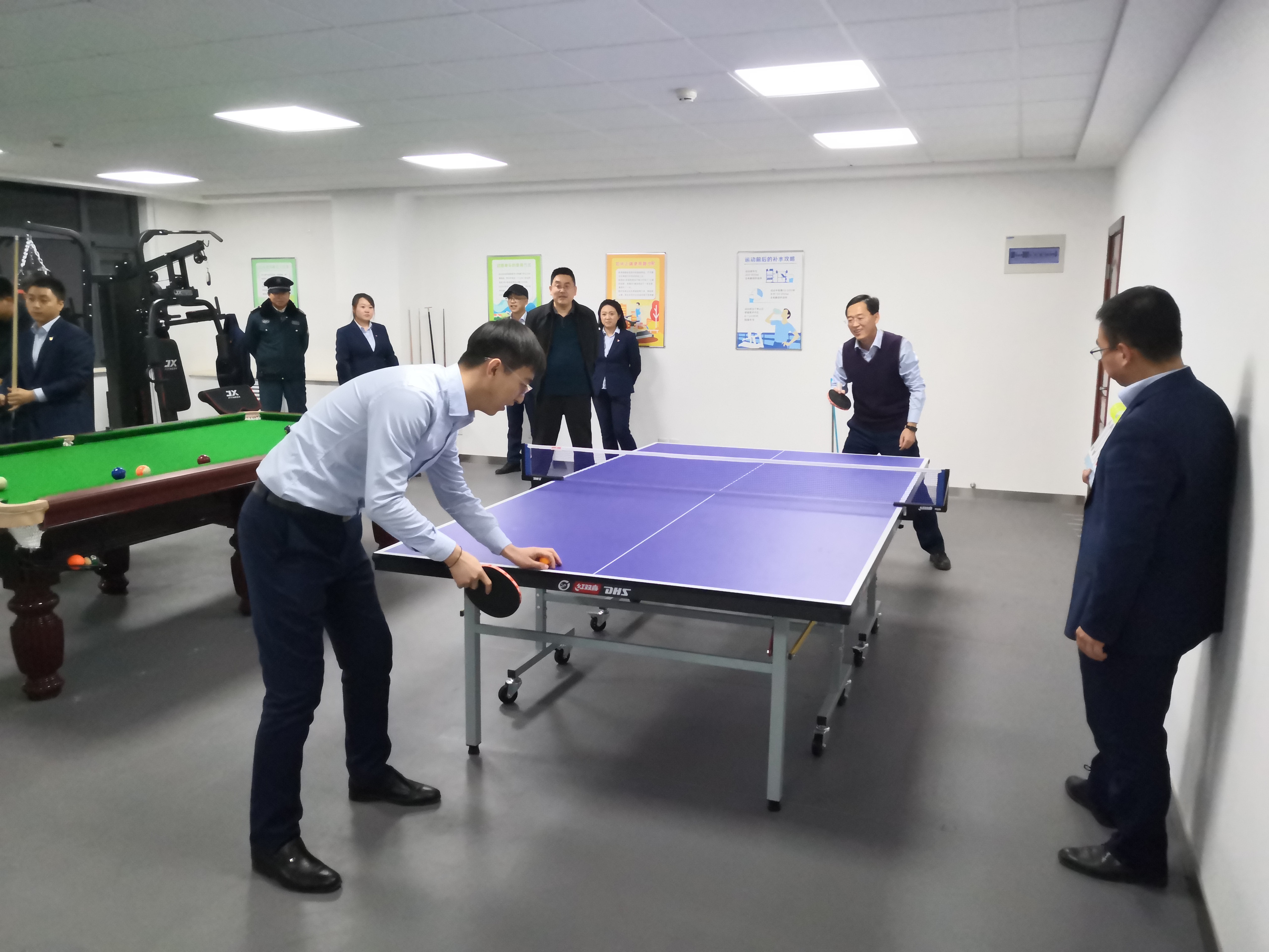 泓源公司举办“庆元旦、迎新春”职工乒乓球台球比赛(图4) 泓源公司举办“庆元旦、迎新春”职工乒乓球台球比赛(图4)