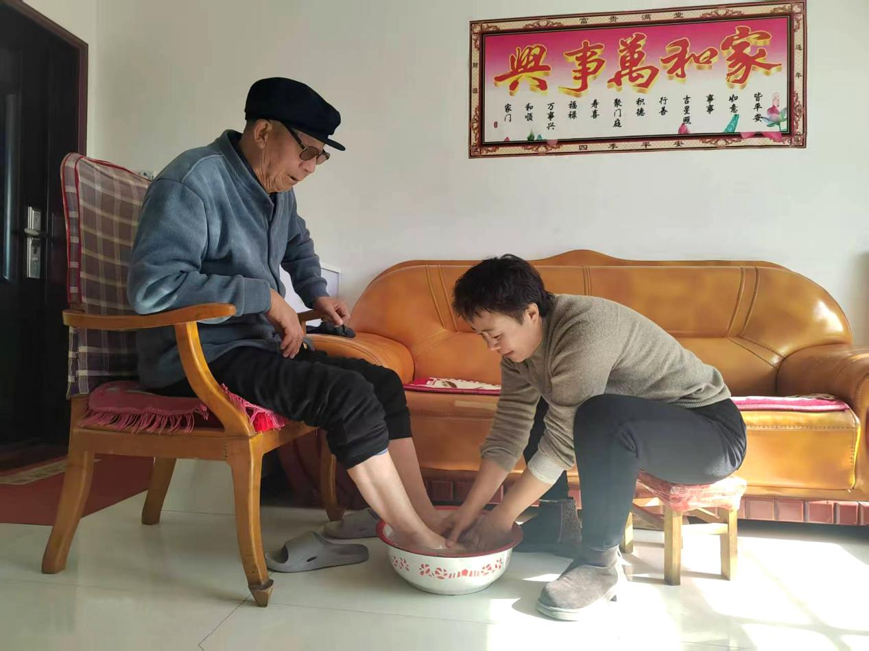 中共ANBO.COM委员会关于对2024年度“产投榜样”进行公示的公告(图5)